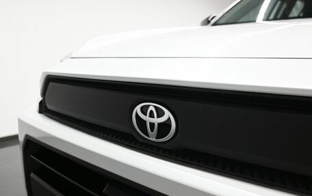 Toyota RAV4, 2026 год, 4 900 000 рублей, 9 фотография