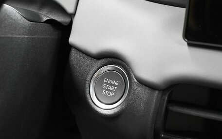 Toyota RAV4, 2026 год, 4 900 000 рублей, 33 фотография