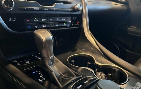 Lexus RX IV рестайлинг, 2018 год, 4 040 000 рублей, 30 фотография