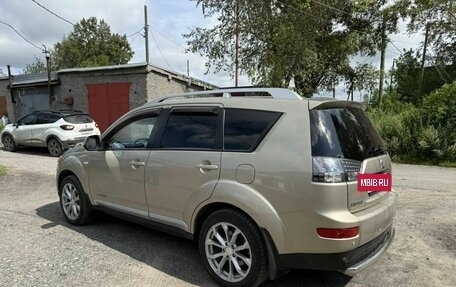 Mitsubishi Outlander III рестайлинг 3, 2007 год, 1 500 000 рублей, 9 фотография