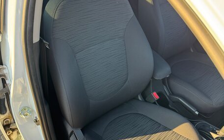 Hyundai Solaris II рестайлинг, 2015 год, 1 120 000 рублей, 15 фотография