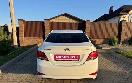 Hyundai Solaris II рестайлинг, 2015 год, 1 120 000 рублей, 7 фотография