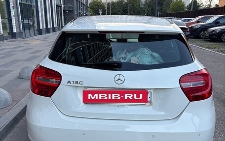 Mercedes-Benz A-Класс, 2014 год, 1 490 000 рублей, 3 фотография