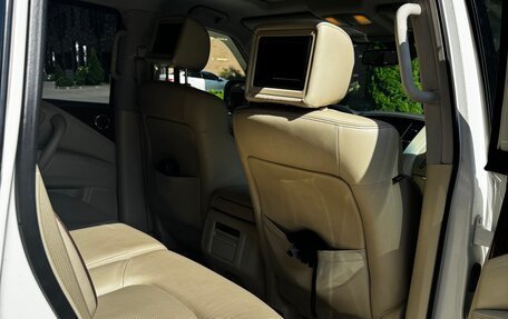 Nissan Patrol, 2011 год, 2 300 000 рублей, 8 фотография
