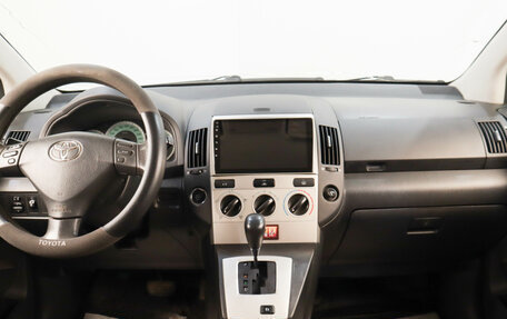 Toyota Corolla Verso I, 2007 год, 919 000 рублей, 9 фотография
