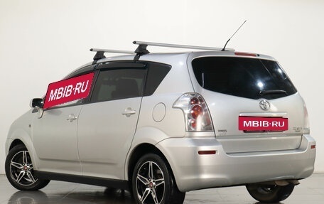 Toyota Corolla Verso I, 2007 год, 919 000 рублей, 5 фотография