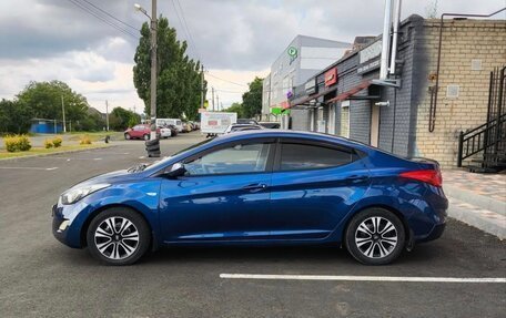 Hyundai Elantra V, 2012 год, 900 000 рублей, 4 фотография