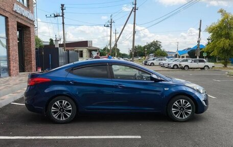 Hyundai Elantra V, 2012 год, 900 000 рублей, 8 фотография