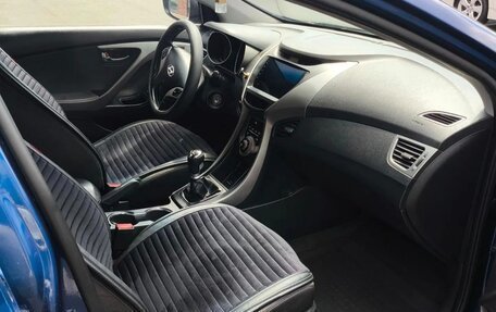 Hyundai Elantra V, 2012 год, 900 000 рублей, 9 фотография
