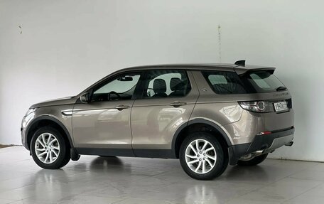 Land Rover Discovery Sport I рестайлинг, 2016 год, 1 600 000 рублей, 8 фотография