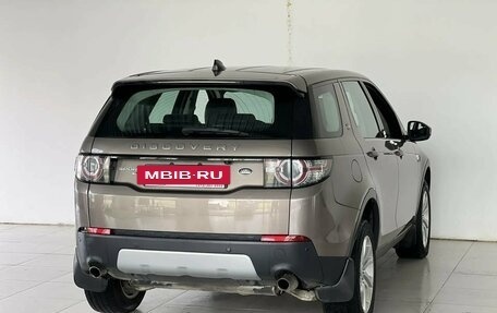 Land Rover Discovery Sport I рестайлинг, 2016 год, 1 600 000 рублей, 5 фотография