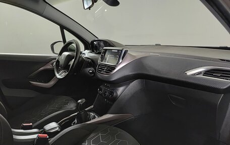 Peugeot 2008 II, 2014 год, 730 000 рублей, 13 фотография