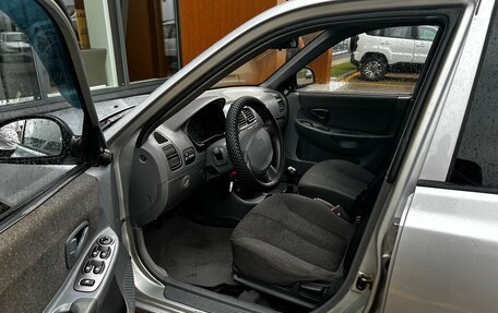 Hyundai Accent II, 2004 год, 250 000 рублей, 10 фотография