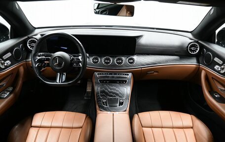 Mercedes-Benz E-Класс, 2021 год, 5 995 000 рублей, 19 фотография