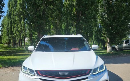 Geely Coolray I, 2023 год, 1 950 000 рублей, 2 фотография