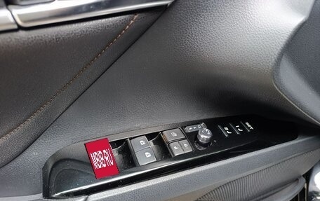 Toyota Camry, 2018 год, 2 550 000 рублей, 13 фотография