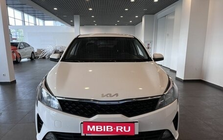 KIA Rio IV, 2022 год, 1 669 000 рублей, 8 фотография