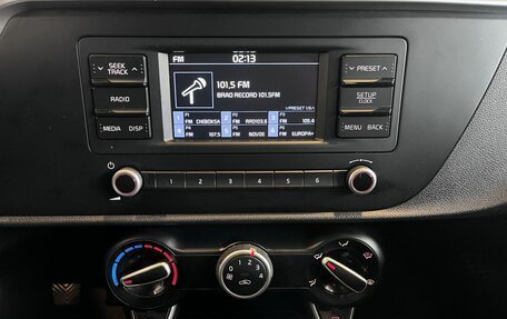 KIA Rio IV, 2022 год, 1 669 000 рублей, 13 фотография