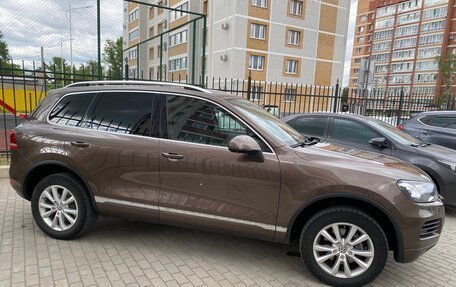Volkswagen Touareg III, 2010 год, 1 950 000 рублей, 6 фотография