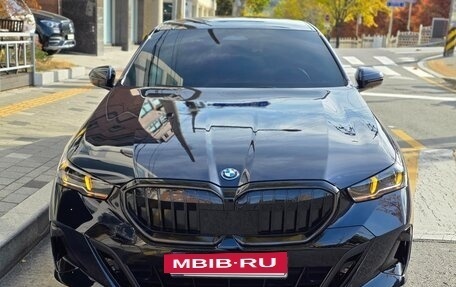 BMW 5 серия, 2025 год, 7 830 000 рублей, 3 фотография