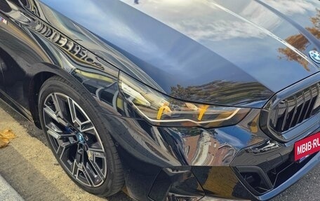 BMW 5 серия, 2025 год, 7 830 000 рублей, 2 фотография