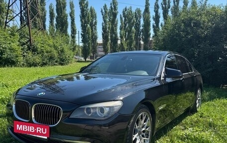 BMW 7 серия, 2011 год, 1 500 000 рублей, 3 фотография