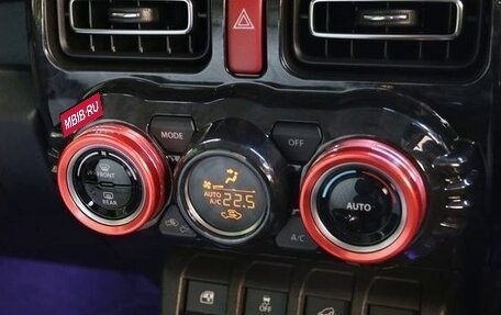 Suzuki Jimny, 2023 год, 1 230 000 рублей, 14 фотография