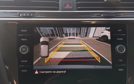 Volkswagen Tiguan II, 2020 год, 2 520 000 рублей, 14 фотография