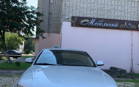 Audi A4, 2010 год, 970 000 рублей, 1 фотография