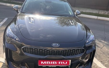 KIA Stinger I, 2021 год, 4 400 000 рублей, 1 фотография