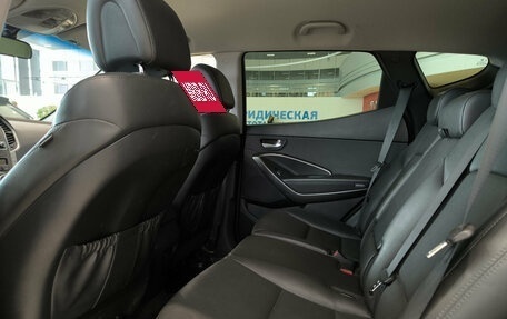 Hyundai Santa Fe III рестайлинг, 2017 год, 1 899 000 рублей, 15 фотография