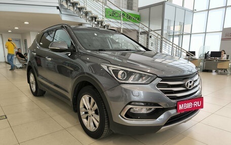 Hyundai Santa Fe III рестайлинг, 2017 год, 1 899 000 рублей, 3 фотография