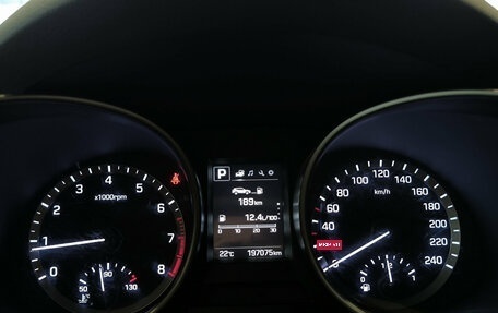 Hyundai Santa Fe III рестайлинг, 2017 год, 1 899 000 рублей, 16 фотография