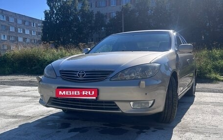 Toyota Camry V40, 2004 год, 699 000 рублей, 13 фотография