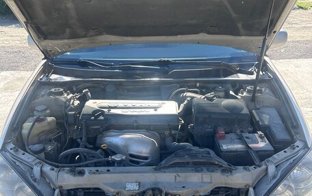 Toyota Camry V40, 2004 год, 699 000 рублей, 24 фотография