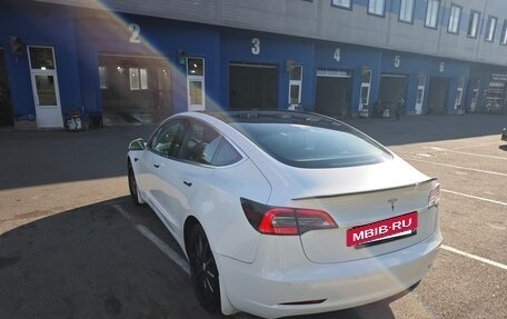 Tesla Model 3 I, 2019 год, 3 000 000 рублей, 5 фотография