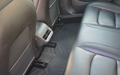 Tesla Model 3 I, 2019 год, 3 000 000 рублей, 13 фотография