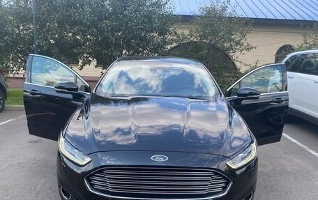 Ford Mondeo V, 2018 год, 1 750 000 рублей, 2 фотография