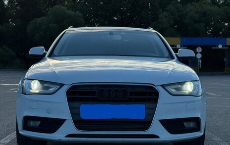 Audi A4, 2012 год, 1 200 000 рублей, 2 фотография