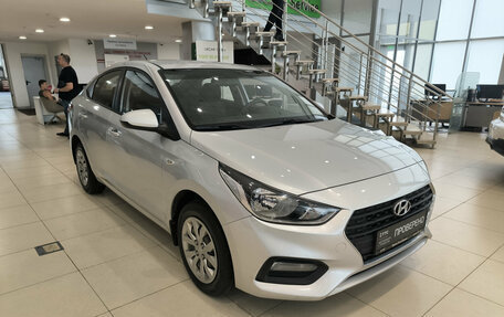 Hyundai Solaris II рестайлинг, 2019 год, 1 350 000 рублей, 3 фотография