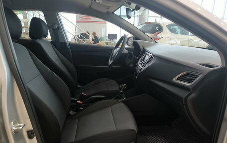 Hyundai Solaris II рестайлинг, 2019 год, 1 350 000 рублей, 11 фотография