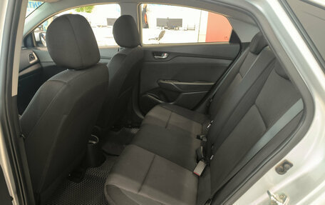 Hyundai Solaris II рестайлинг, 2019 год, 1 350 000 рублей, 12 фотография