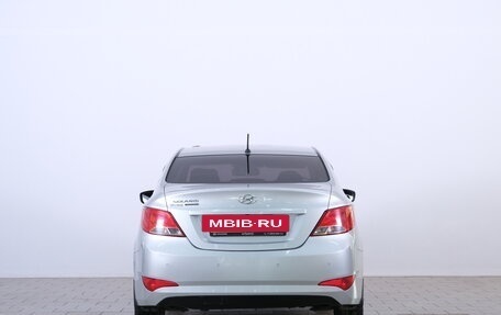 Hyundai Solaris II рестайлинг, 2016 год, 1 099 000 рублей, 5 фотография