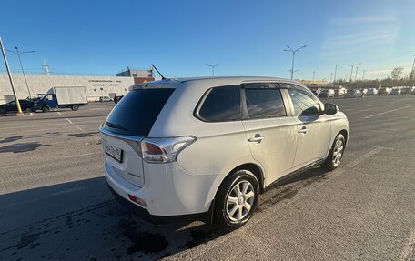 Mitsubishi Outlander III рестайлинг 3, 2012 год, 1 250 000 рублей, 5 фотография
