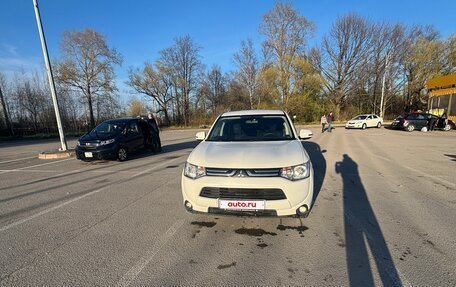 Mitsubishi Outlander III рестайлинг 3, 2012 год, 1 250 000 рублей, 6 фотография
