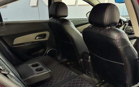 Chevrolet Cruze II, 2011 год, 750 000 рублей, 7 фотография