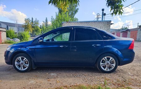 Ford Focus II рестайлинг, 2010 год, 550 000 рублей, 3 фотография