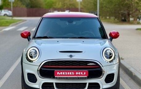MINI Hatch, 2018 год, 2 850 000 рублей, 34 фотография