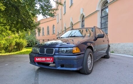 BMW 3 серия, 1998 год, 330 000 рублей, 4 фотография
