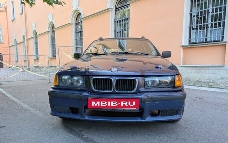 BMW 3 серия, 1998 год, 330 000 рублей, 3 фотография